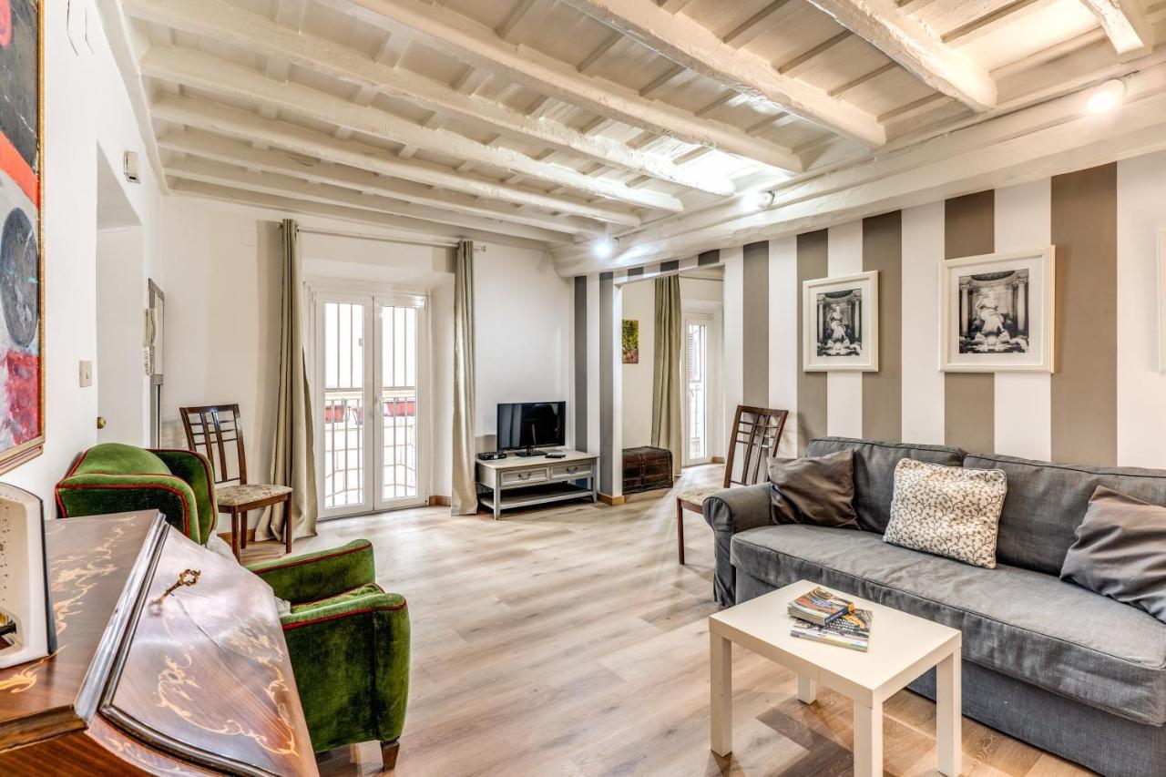 Lovely Spacious Apartment Near The Colosseum Roma Exterior foto