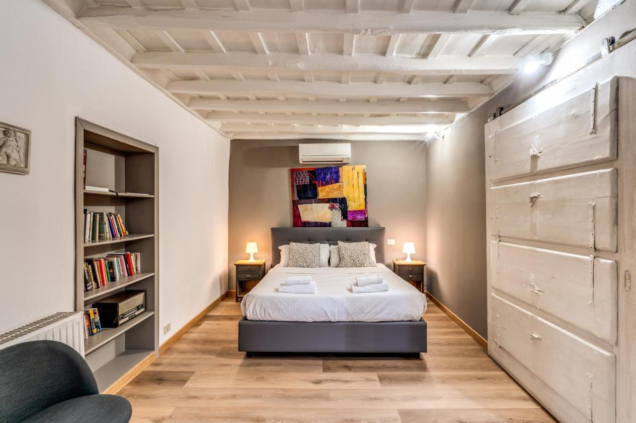 Lovely Spacious Apartment Near The Colosseum Roma Exterior foto