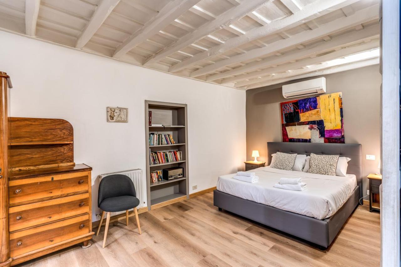 Lovely Spacious Apartment Near The Colosseum Roma Exterior foto